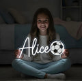 Personnalisez le prénom et le sport de votre choix en néon LED.